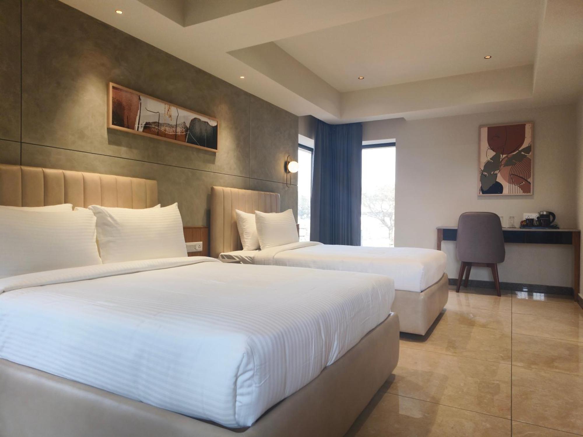 Olive Hotel Le Opera By Embassy Group Bengalúr Exteriér fotografie