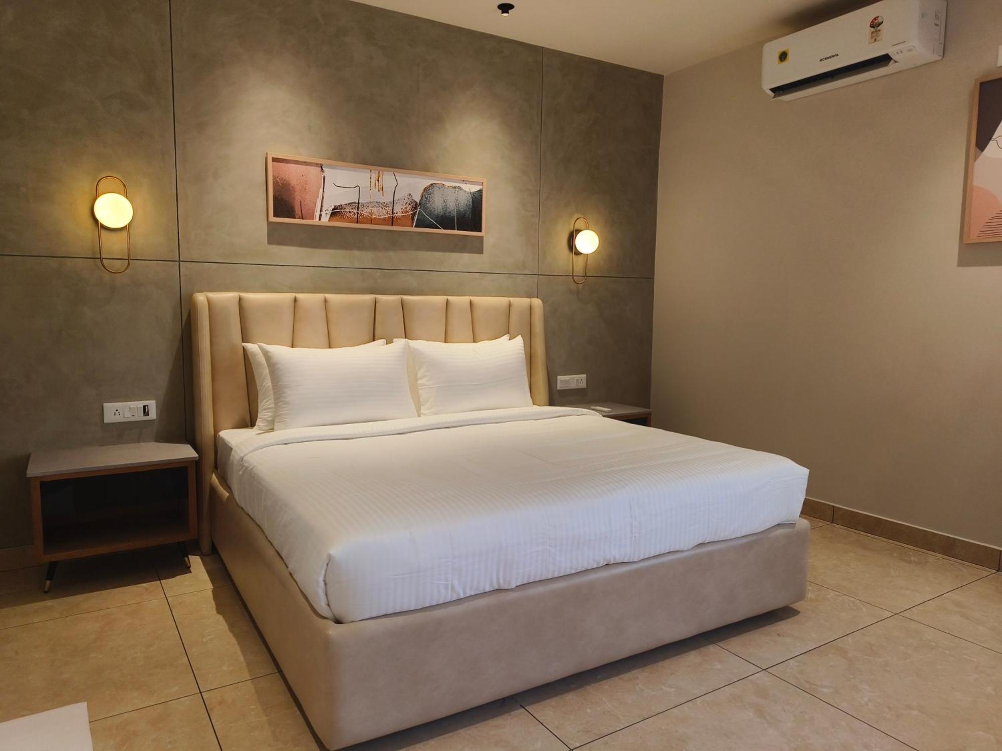Olive Hotel Le Opera By Embassy Group Bengalúr Exteriér fotografie